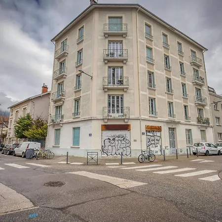 Apartment Le Charreton 1 I Ile Verte / Chu De